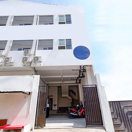 Spot On 2026 Arta Residence Σεμαράνγκ Εξωτερικό φωτογραφία